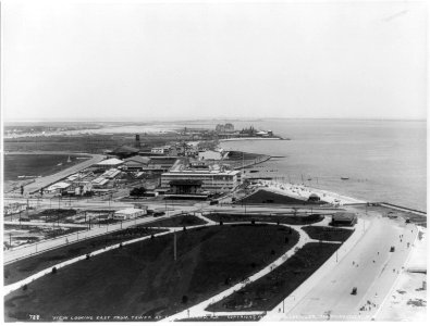Coney Island, N.Y.- View looking east from tower LCCN2002699843