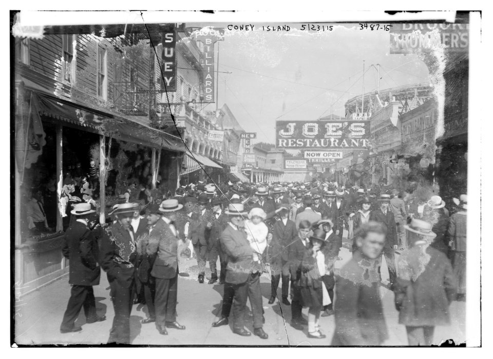 Coney Island, 5-23-15 LCCN2014699104
