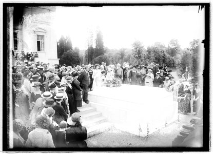 Confederate memorial services, 6-5-22 LCCN2016846427