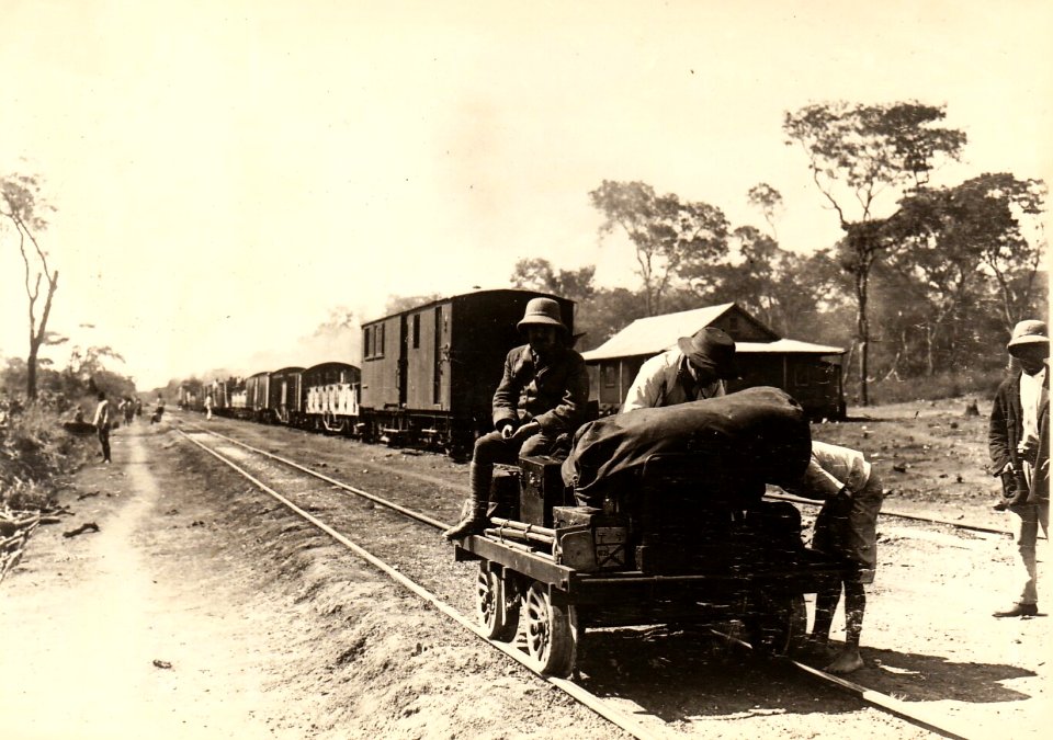 Congo Railways - Kamatanda - A view of the train station area
