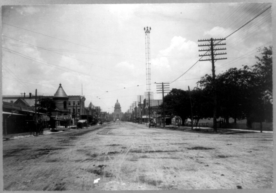 Congress Ave., Austin, Texas LCCN96509234