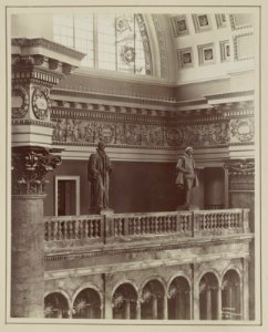 Congressional Library). Statues of Shakespeare & Kent LCCN2013646337