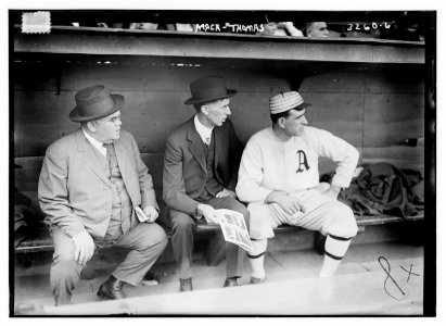 Connie Mack & Ira Thomas (coach), Philadelphia AL (baseball) LCCN2014697775