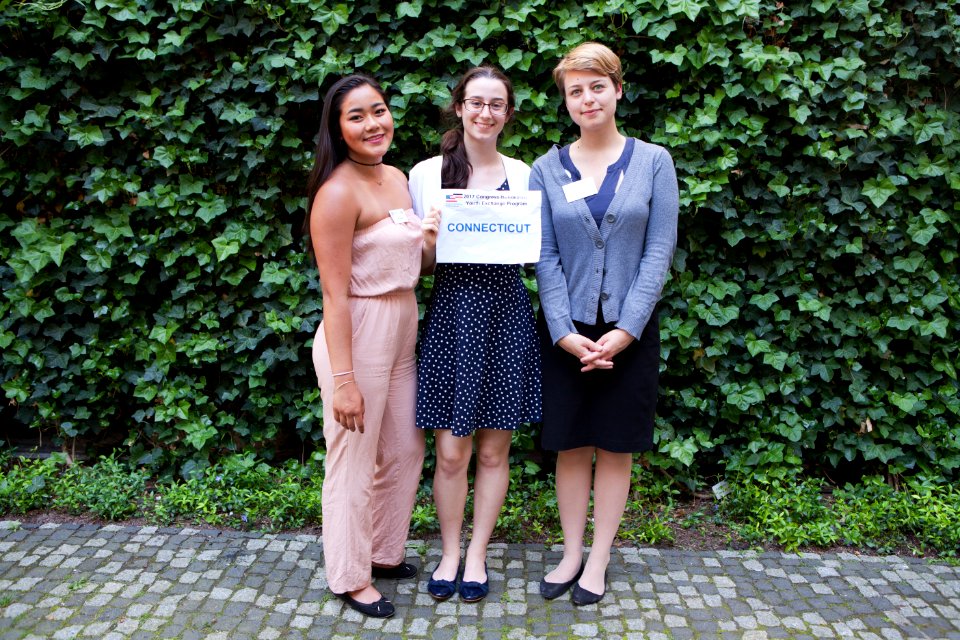 Connecticut Group Photo, CBYX Berlin Day 2017 (34627034101)