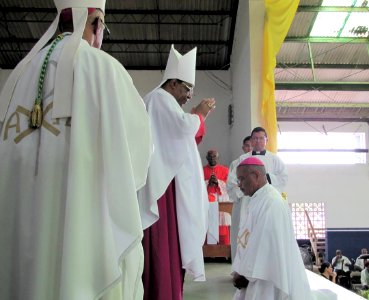 Consecration of Bishop Lawrence Sydney Nicasio of Belize 4