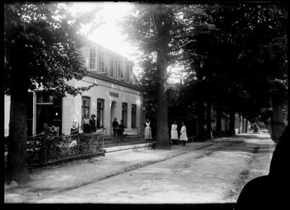 De Dorpsstraat in Bergen - Regionaal Archief Alkmaar - FO1400067