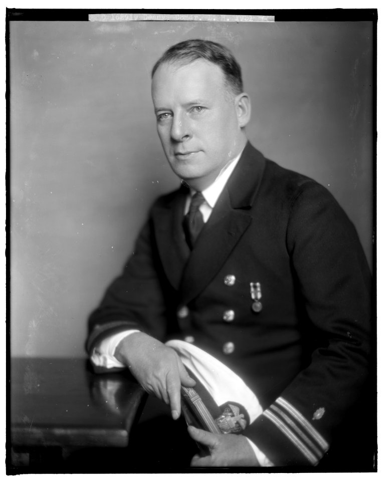 DENNY, L.H. COMDR. LCCN2016862647