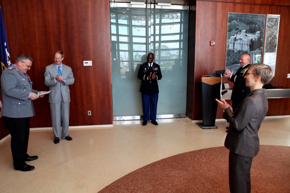 Departure of Defense Attache Broecker and Award Ceremony Oberst Finck IMG 3600 (19528378068)