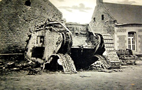 Destroyed English tank in Rumilly, France, WWI (29126529810)