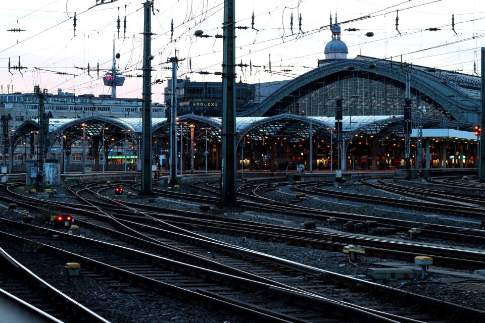 Train railway transport system