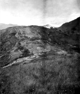 Det skulpterade berget El fuerte del Inca . Jfr foto 5852l. Lokal, Samaipata, SV - SMVK - 005853