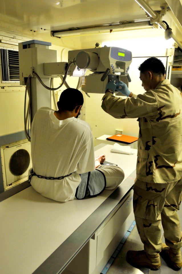 Detainee care at Guantanamo Bay DVIDS336096