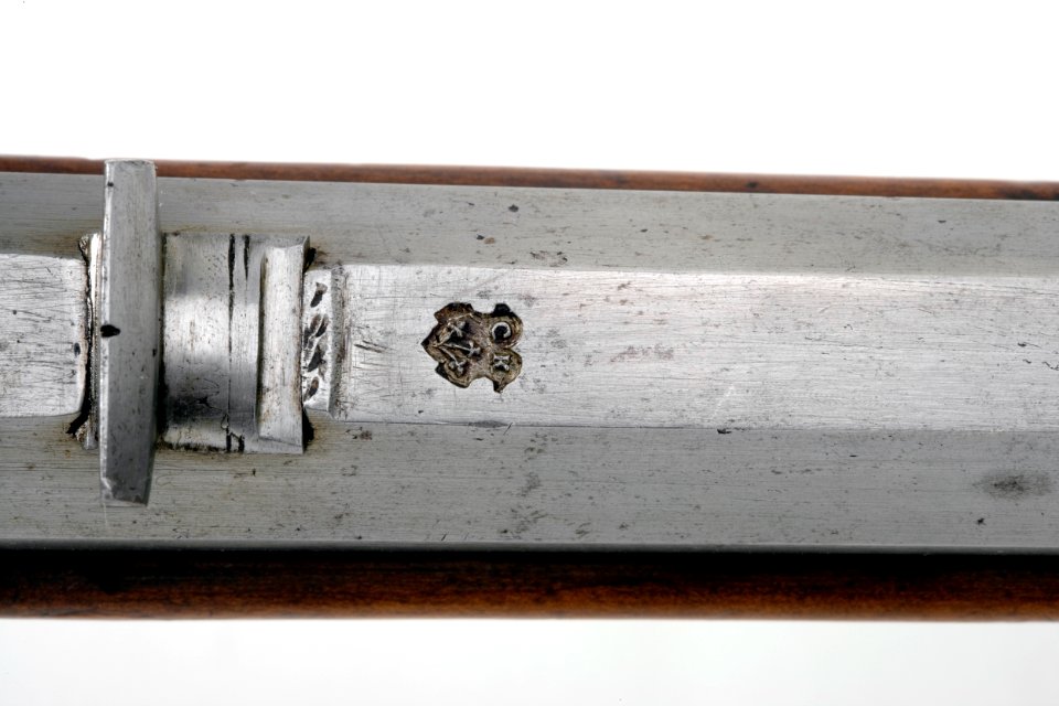 Detalj pipstämpel hjullåsstudsare - Livrustkammaren - 40617