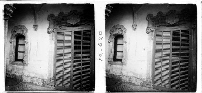 Detall de la façana de la casa Brossa Malet de Sant Gervasi