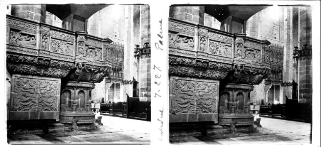 Detall d'uns relleus a l'interior de la catedral de Palma de Mallorca