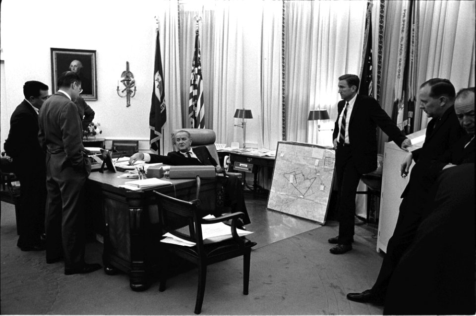 Detriot crisis meeting