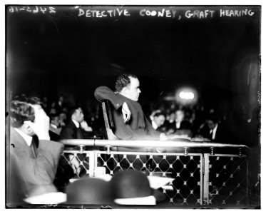 Detective Cooney, Graft hearing LCCN2014691030