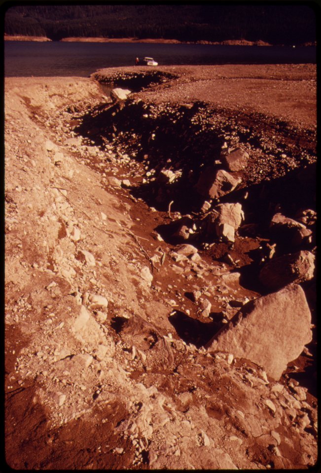 Detroit-lake-shown-at-an-alltime-low-in-the-fall-of-1973-due-to-sparse-snowfall-and-rain-the-year-before-lack-of-precipitation-curtailed-recreational-use-as-well-as-water-power-available-for-electricity-091973 4271695455 o