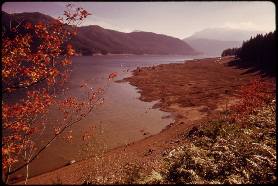 Detroit-lake-at-shown-at-an-alltime-low-in-the-fall-of-1973-due-to-infrequent-snowfall-and-rain-the-year-before-lack-of-precipitation-curtailed-recreational-use-as-well-as-water-power-available-for-electricity-091973 4271696449 o