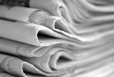 Kranten monochrome news