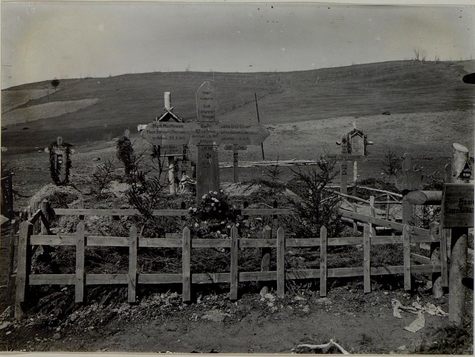 Deutsche Heldengräber in Jakobeny (BildID 15453242)