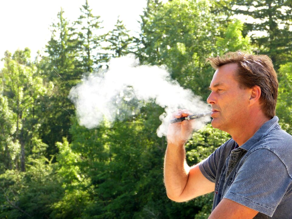 Smoking smoke benefit from