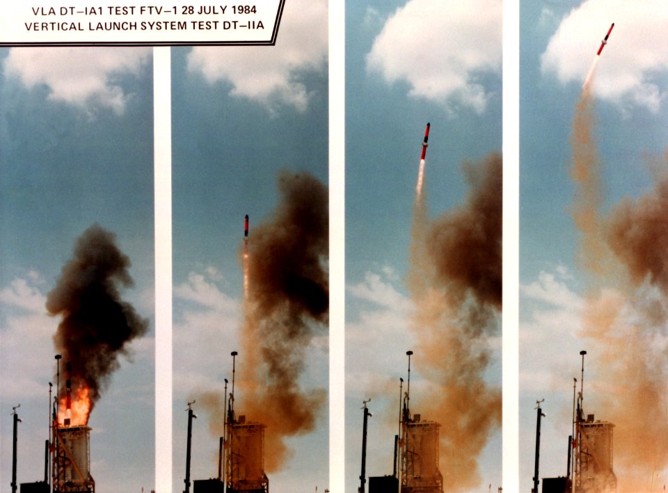 DN-SC-85-06014 (20620733342)