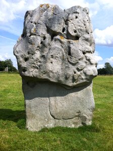 Stone stone circle monument