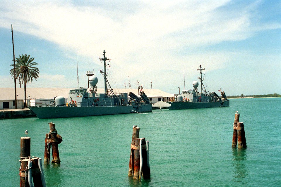 DN-SC-93-03749 (18461586004)