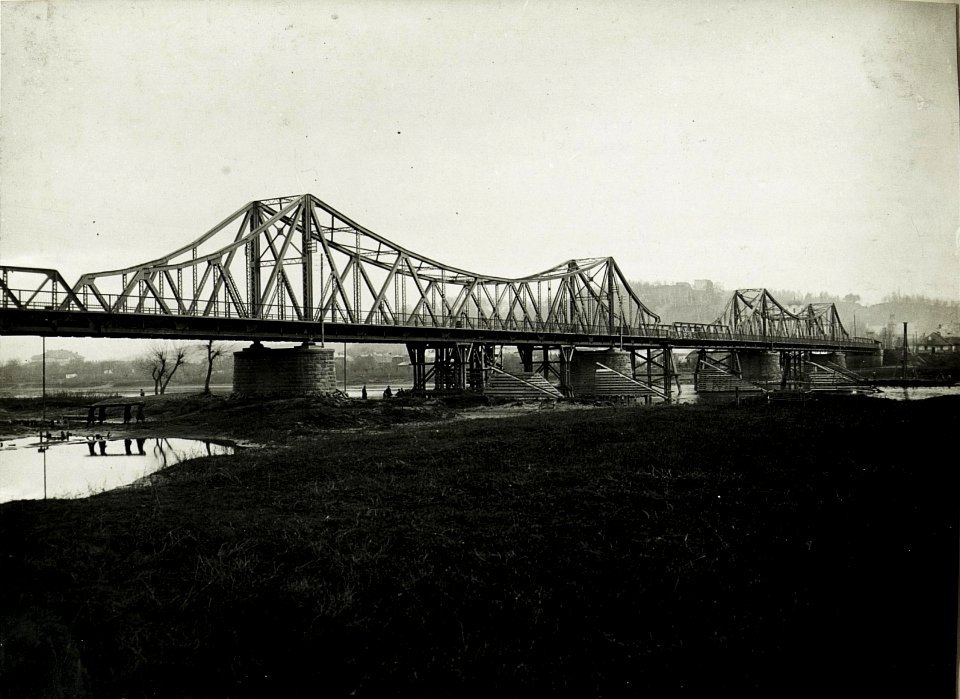 Dnister Brücke bei Halicz. (BildID 15591692)