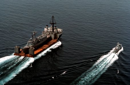 DN-ST-89-04390 (17282028415)