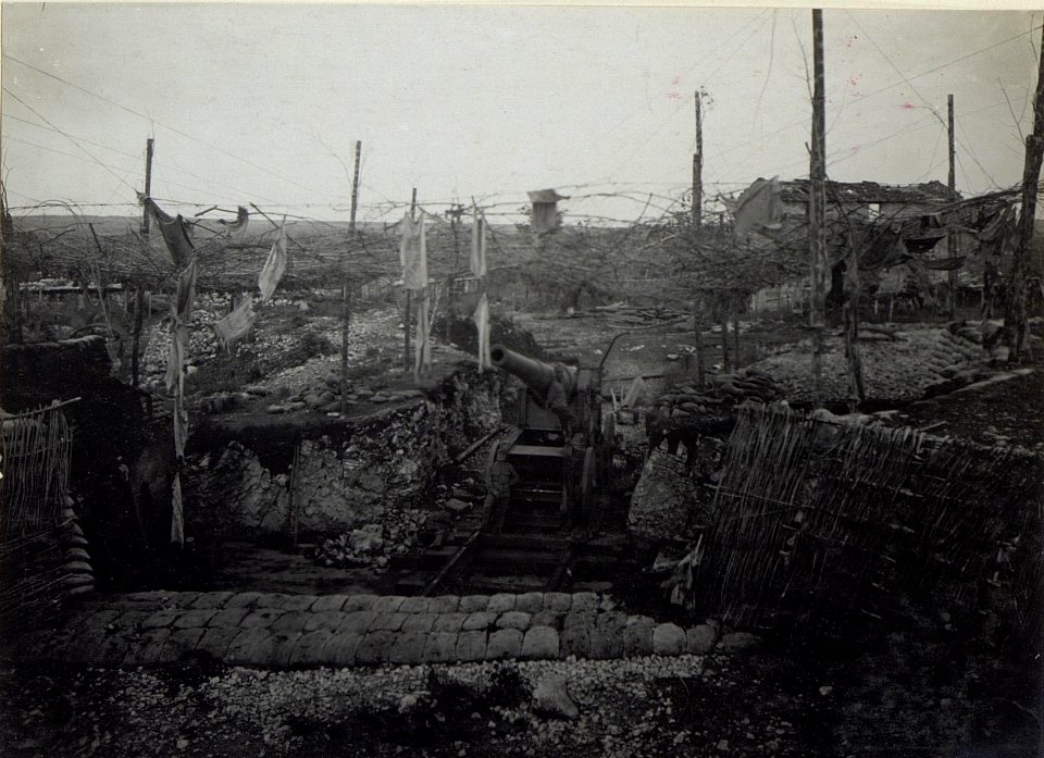 Doberdo-Plateau. Itl.20.5cm Schiffsgeschütz. (Ende April 1918.) (BildID 15664705)
