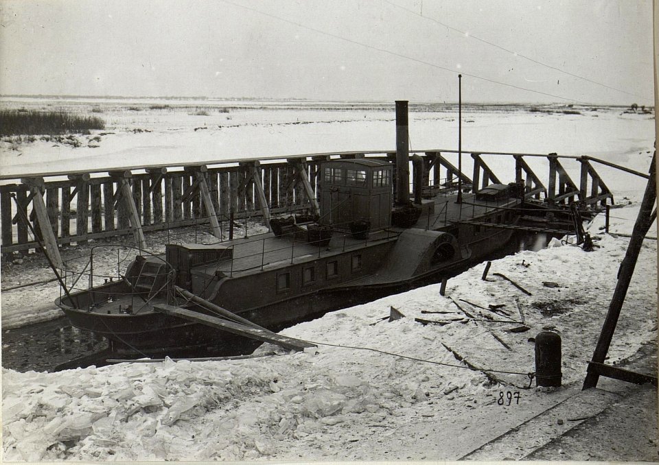 Dock- und Hebeanlagen in Ostgalizien, möglicherweise nahe Kowel (BildID 15682588)
