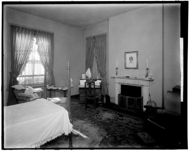 DODD, ALVIN, MRS., HOME INTERIOR LCCN2016861908