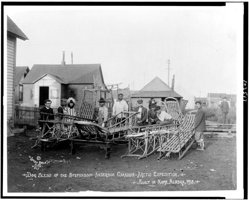 Dog sleds of the Stefansson-Anderson Canadian-Arctic expedition. Built in Nome, Alaska, 1913 LCCN91732318
