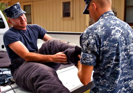 Dog-training exercises 121025-N-WF272-020