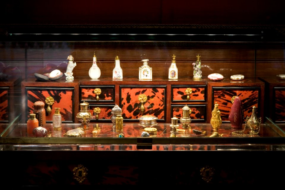 Dokumentation av utställningen Passion för parfym, 2007, Hallwylska museet - Hallwylska museet - 86455