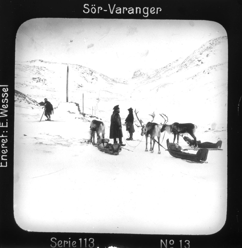 Doktorskyss over fjellene mellom Bugøynes og Bugøyfjord, Sør-Varangervidda, Finnmark - Norsk folkemuseum - NF.15205-013