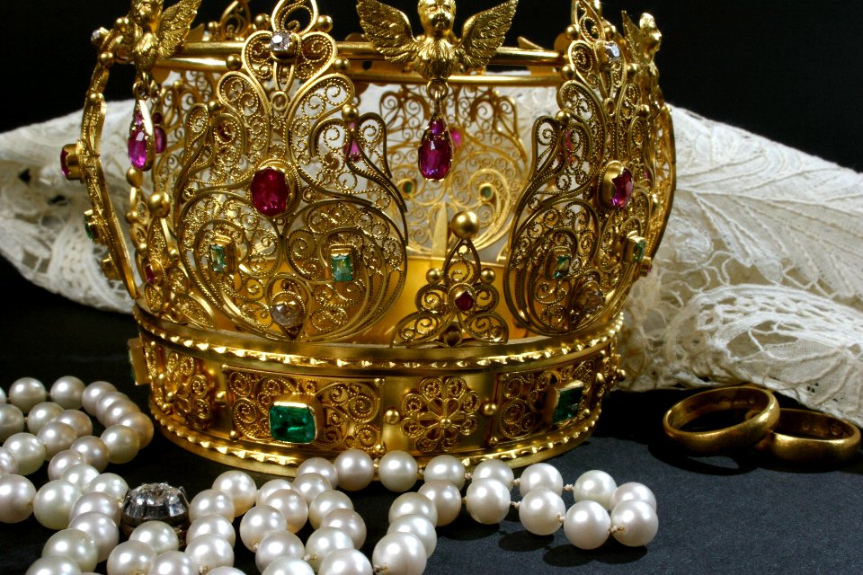 Dokumentation, utställningen Silver och smycken till vardag och fest år 2006 - Hallwylska museet - 85808