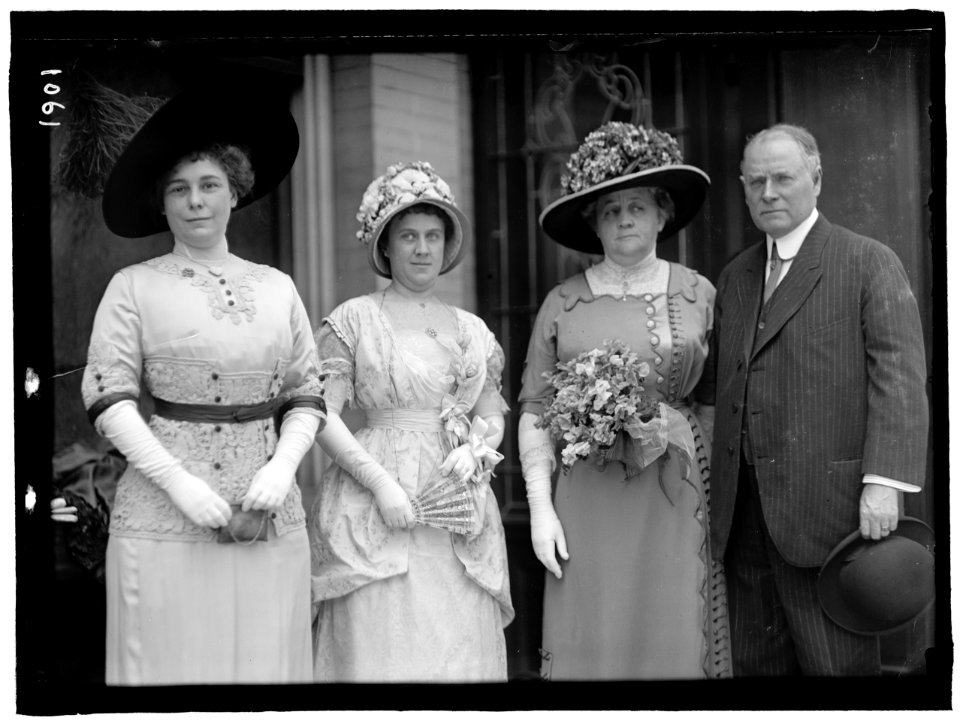 DOLLY MADISON BREAKFAST. MRS. H.D. CLAYTON; MRS. BEDELL PARKER; MRS. W.J. BRYAN; NORMAN MACK LCCN2016863652