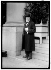 DOLLAR, CAPT. ROBERT. STEAMSHIP LINE OWNER LCCN2016866440