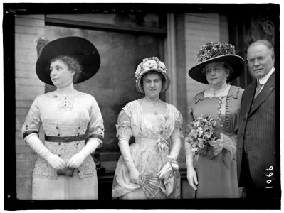 DOLLY MADISON BREAKFAST. MRS. H.D. CLAYTON; MRS. BEDELL PARKER; MRS. W.J. BRYAN; NORMAN MACK LCCN2016863657