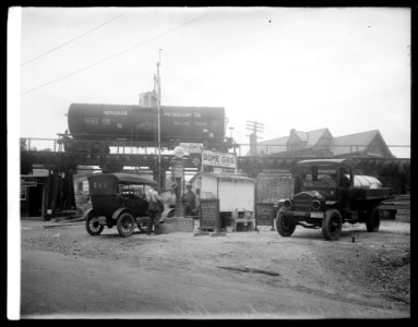 Dome Oil Co., Takoma Park LCCN2016823762