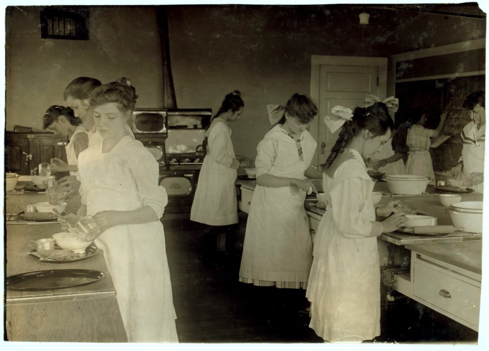 Domestic Science class in Horace Mann School. See Bliss report. LOC nclc.05237