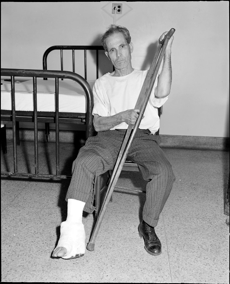 Dominice Napoli who works for the Pando Coal Company, at the Rosan Mine, received a crushed ankle in a slate fall.... - NARA - 541092