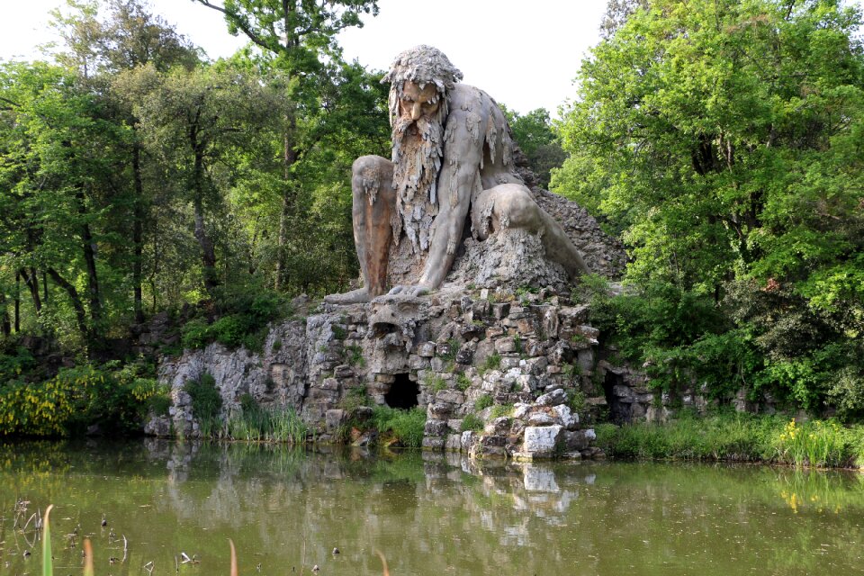 Giant sculpture pond