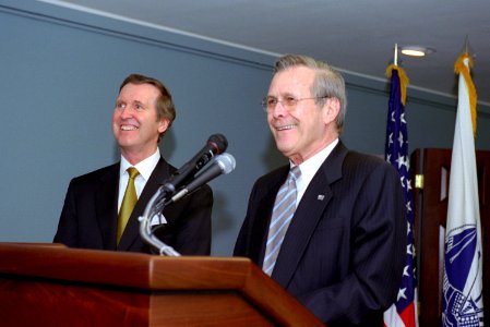 Donald Rumsfeld hosts a ceremony to unveil the official Portrait of former U.S. Secretary of Defense, William Cohen, at the Pentagon