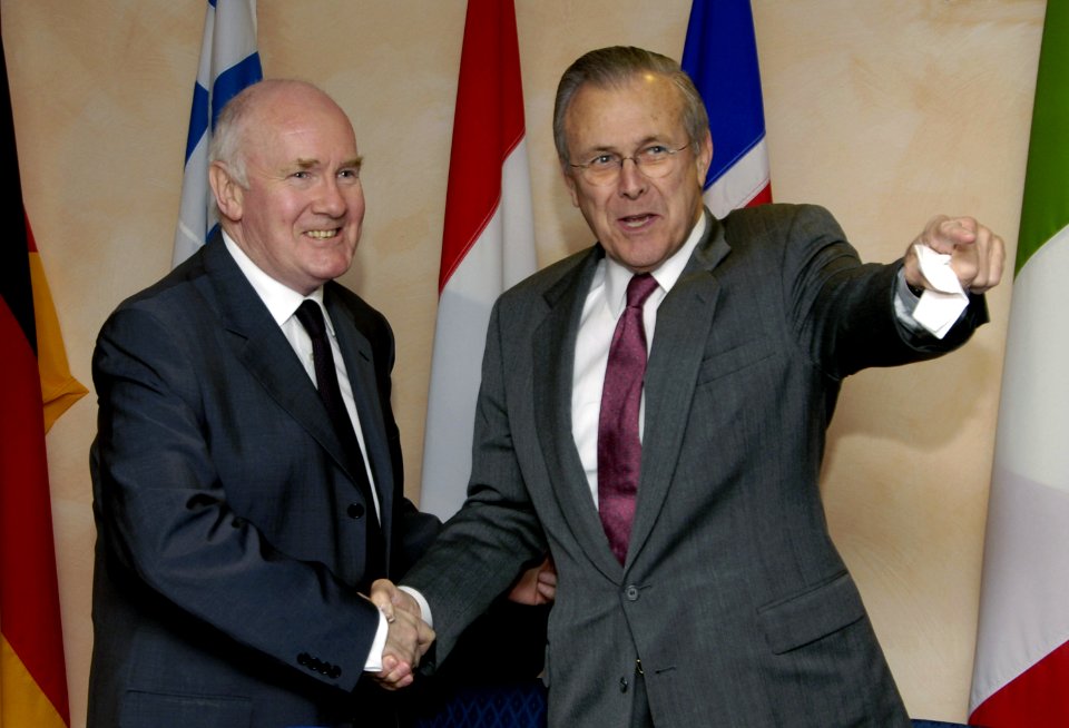 Donald Rumsfeld meets with John Reid