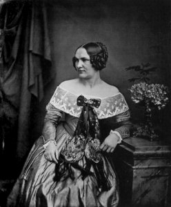 Deutscher Photograph um 1856 - Anna Henriette Stelzner, zweite Ehefrau Stelzners (Zeno Fotografie)
