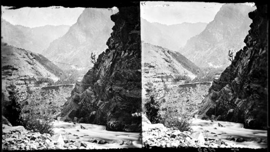 Devil's Gate, Weber Canyon. Weber County, Utah - NARA - 517309